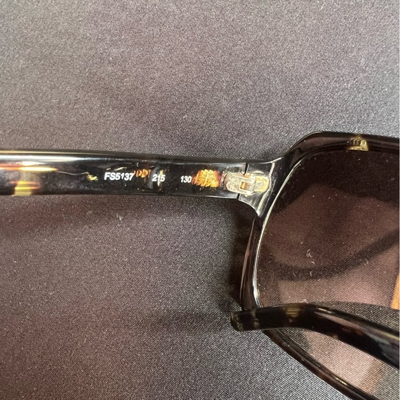 Authentic FENDI sun glasses main image 7